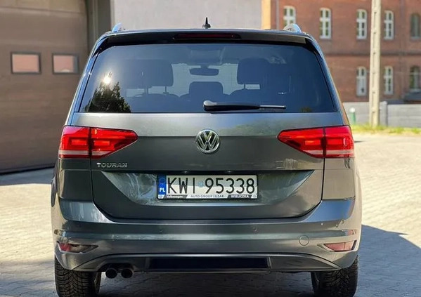 Volkswagen Touran cena 94900 przebieg: 116500, rok produkcji 2018 z Barlinek małe 106